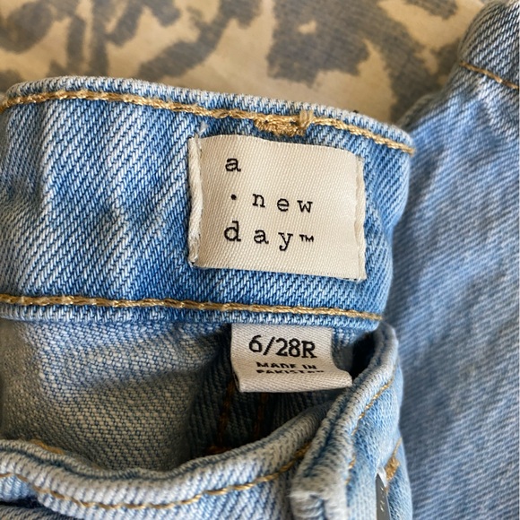 A New Day Barrel Jeans, size 6 - Picture 5 of 5